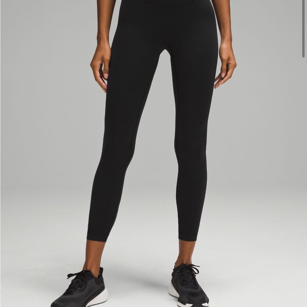 Wunder Under SmoothCover High Rise Tight 25 inch black size 6